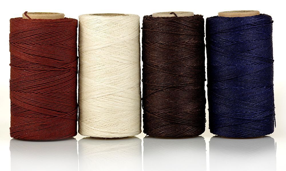 Threads in different colors